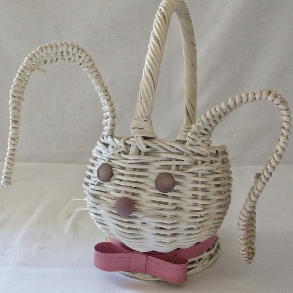 Vtg Wicker Easter Bunny Basket Planter Rabbit Whit